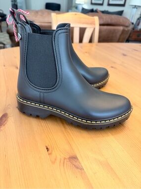 Igor Black Chelsea Rain Boot with Yellow Stitching